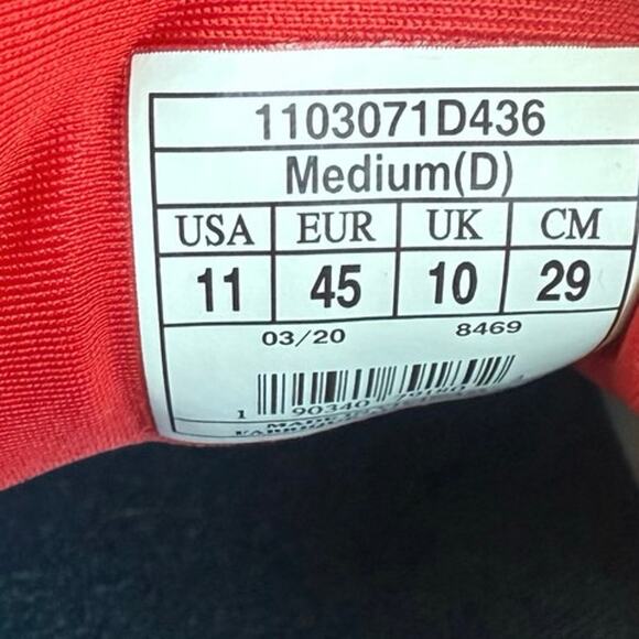 Brooks Adrenaline GTS 20 ‘Go USA’ Men Running Sneakers - SZ 11 main image 7